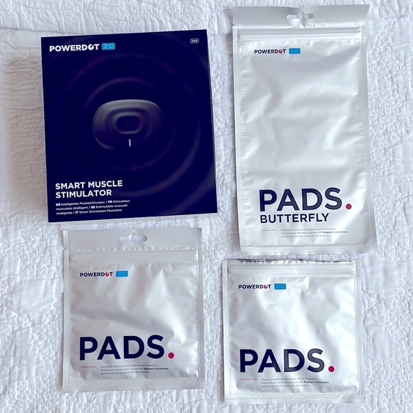 PowerDot 2.0 Muscle Stimulator in Black with extra pads - Picture 5 of 10